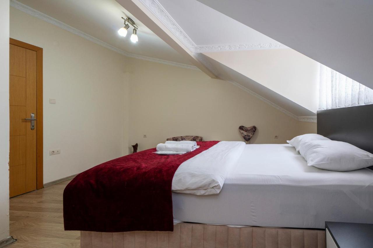 Taksim Fidan Suite Истанбул Екстериор снимка